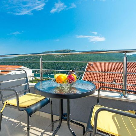 Guesthouse Pezo Mokošica Εξωτερικό φωτογραφία
