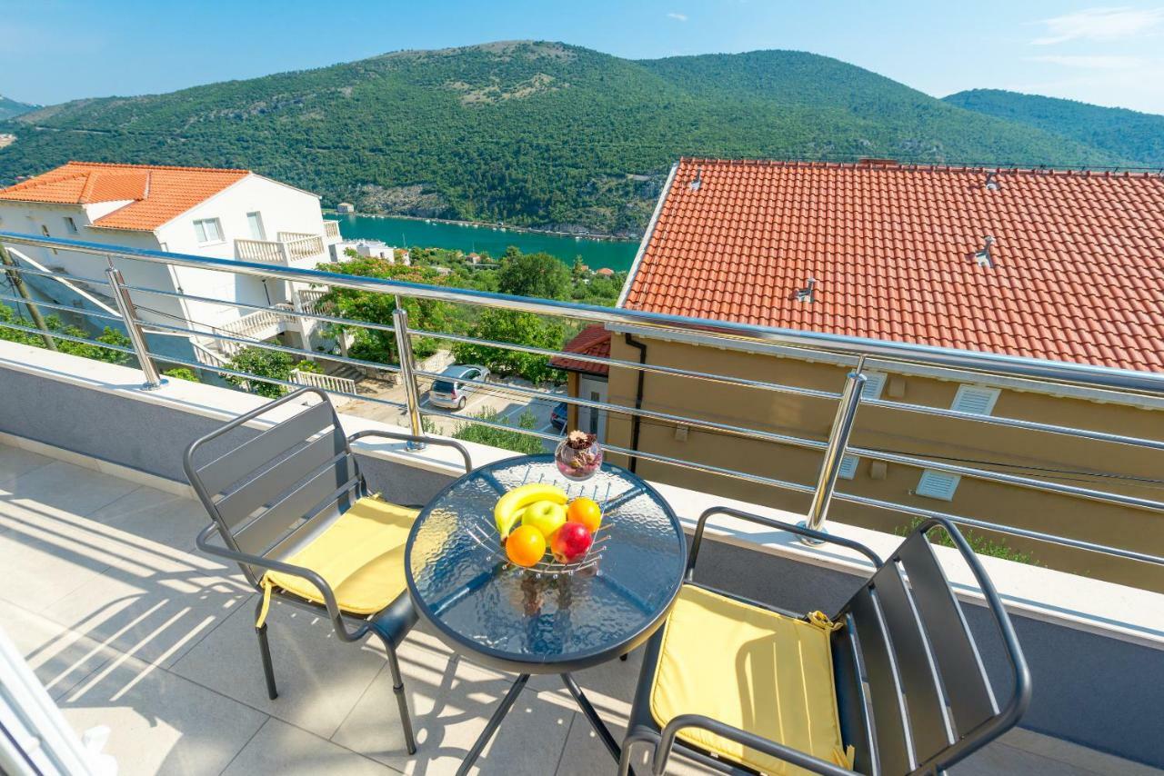 Guesthouse Pezo Mokošica Εξωτερικό φωτογραφία