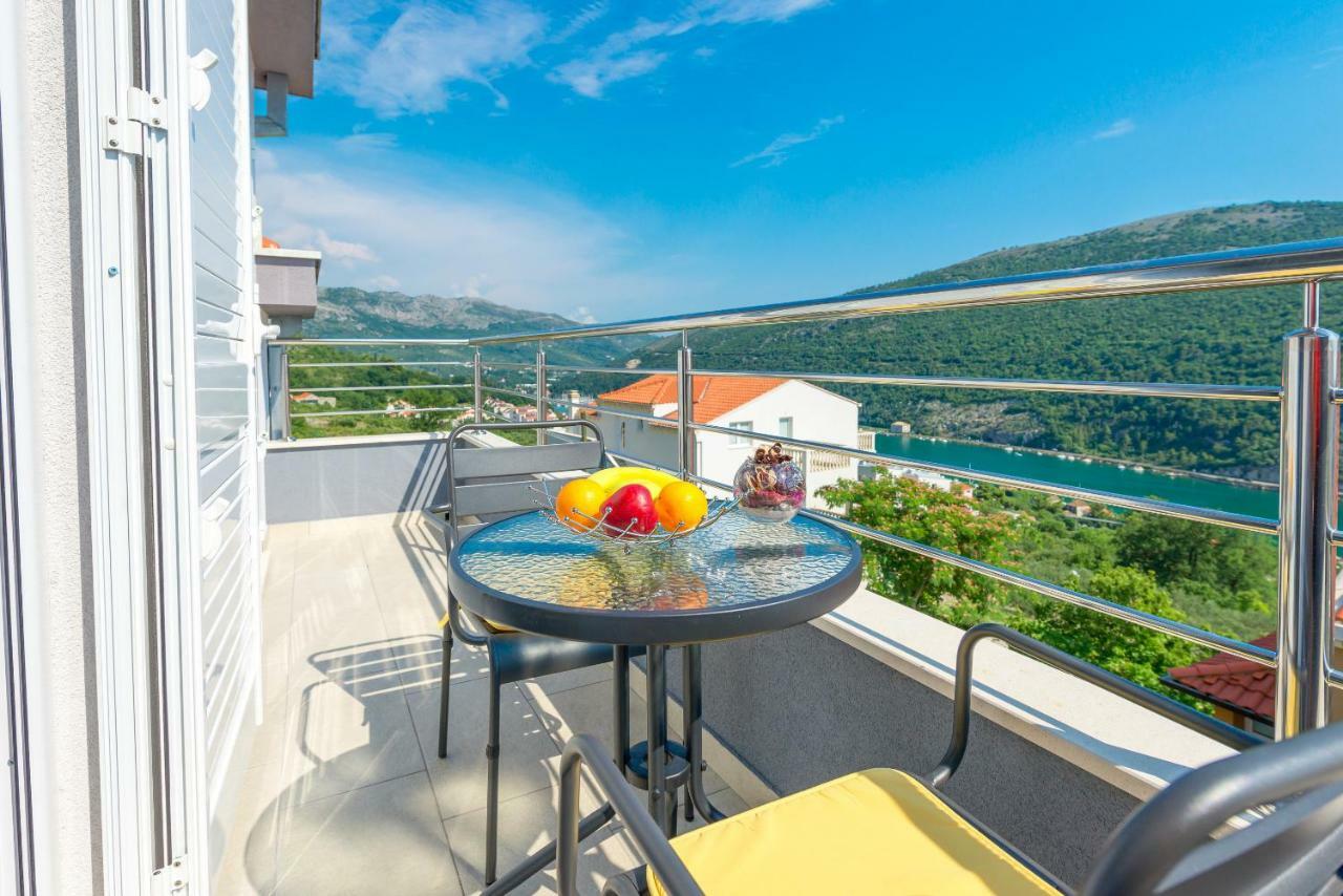 Guesthouse Pezo Mokošica Εξωτερικό φωτογραφία