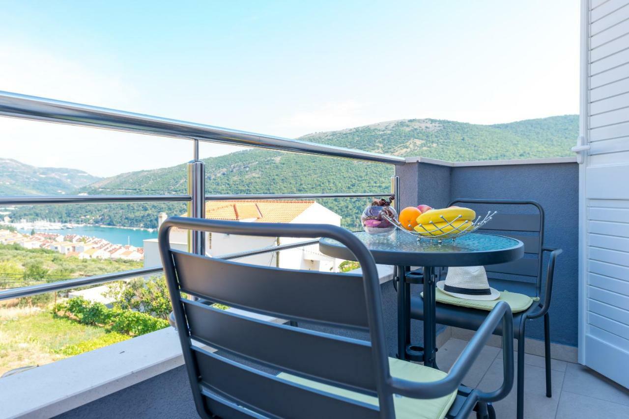 Guesthouse Pezo Mokošica Εξωτερικό φωτογραφία